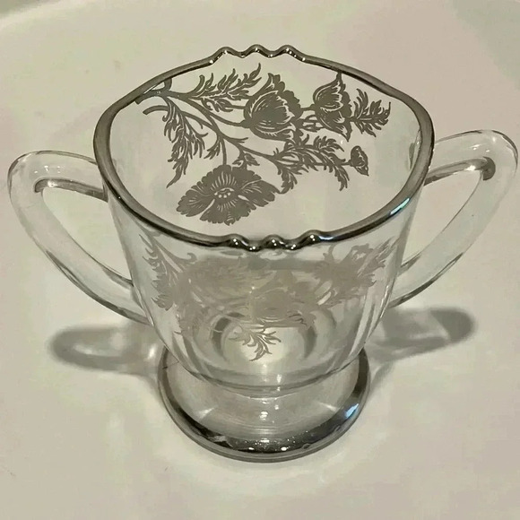 Glass candy dish, creamer and  sugar bowl, flowers and silver rims. - Picture 3 of 6